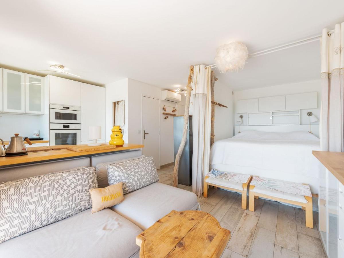 Studio La Croix Du Sud-27 By Interhome Cavalaire-sur-Mer Zewnętrze zdjęcie